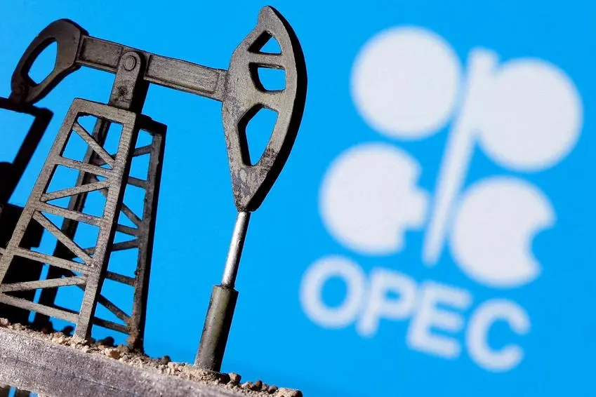 Crude Oil Market Faces Oversupply